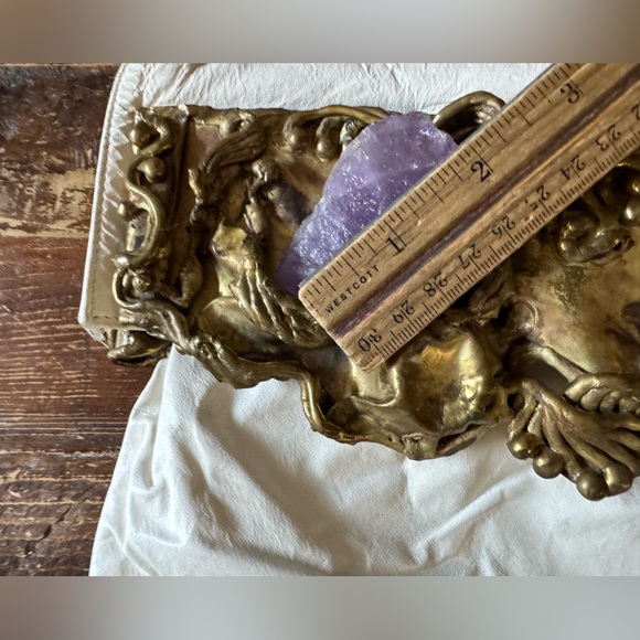 Handbag- one of a kind crossbody with a huge amethyst set in hand sculpted brass - Picture 3 of 8